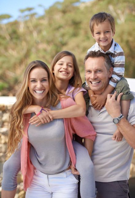 joyful-family-holiday-shot-of-an-affectionate-fam-2023-11-27-05-28-22-utc